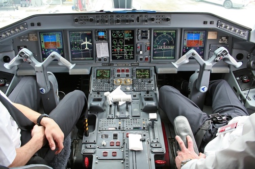 Product picture ERJ 170 Study  Guide and Review